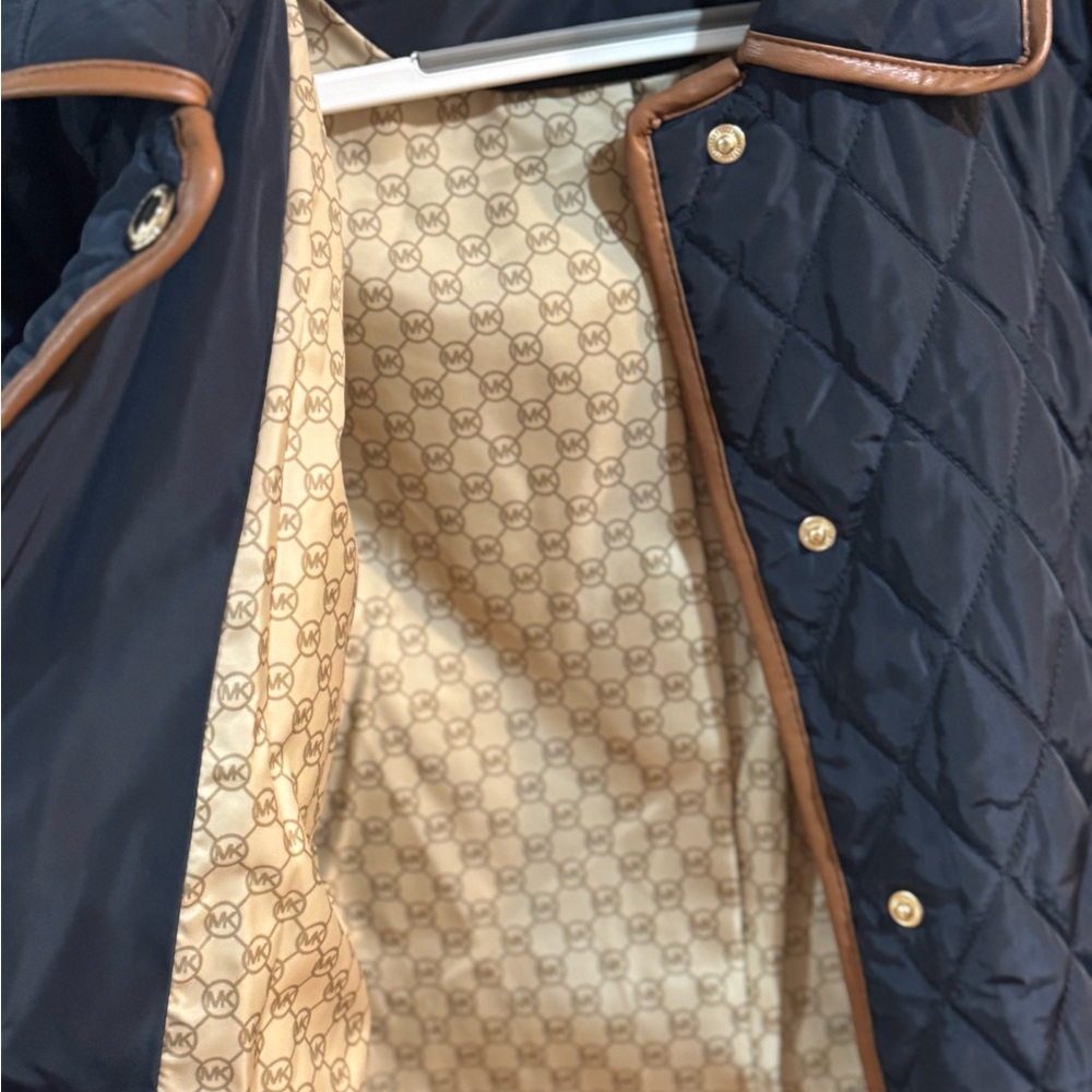 Michael Kors Navy Quilted Jacket with Tan Trim - Picture 5 of 9
